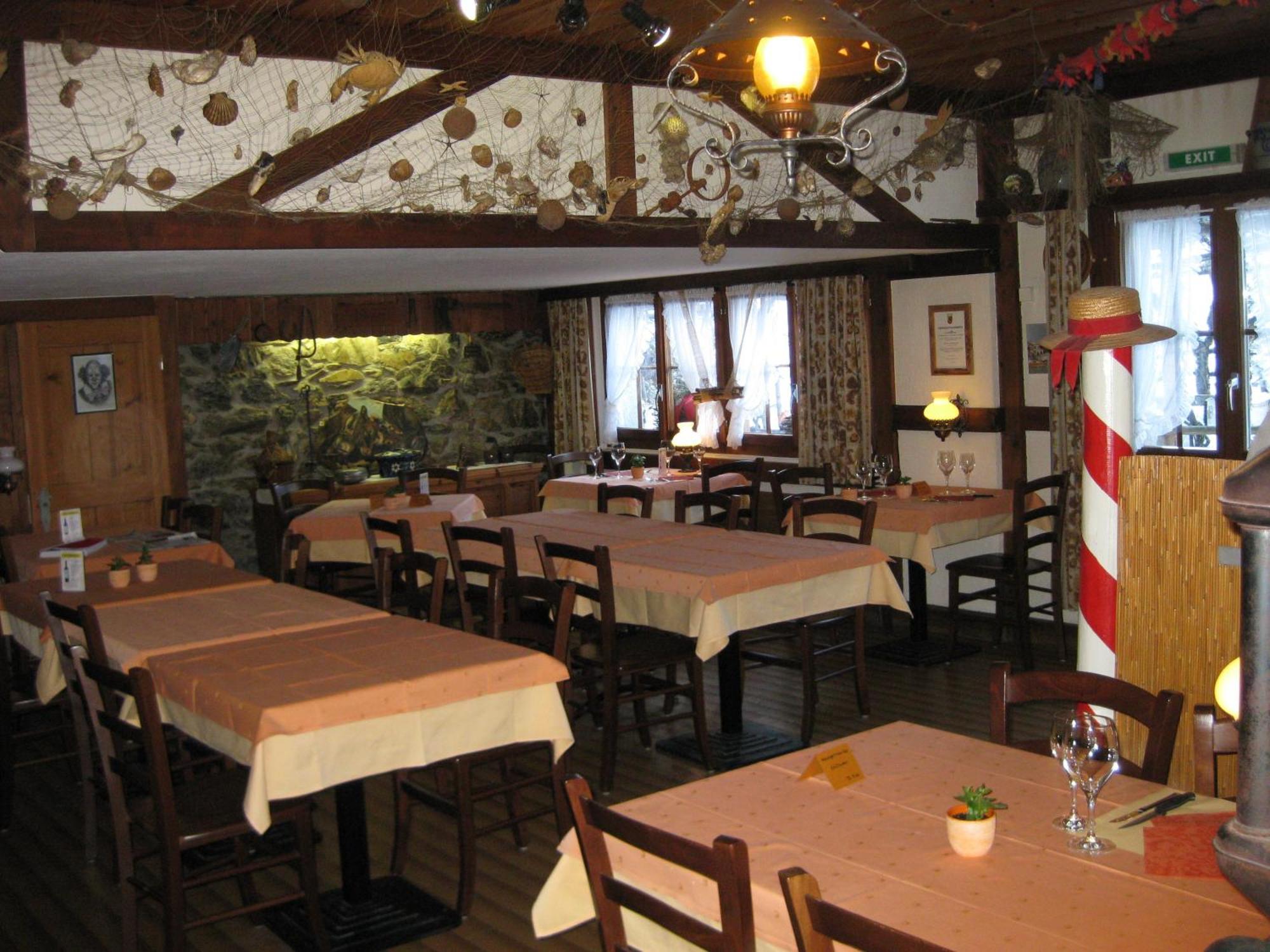 Hotel Pension Spycher Kandersteg Exteriör bild